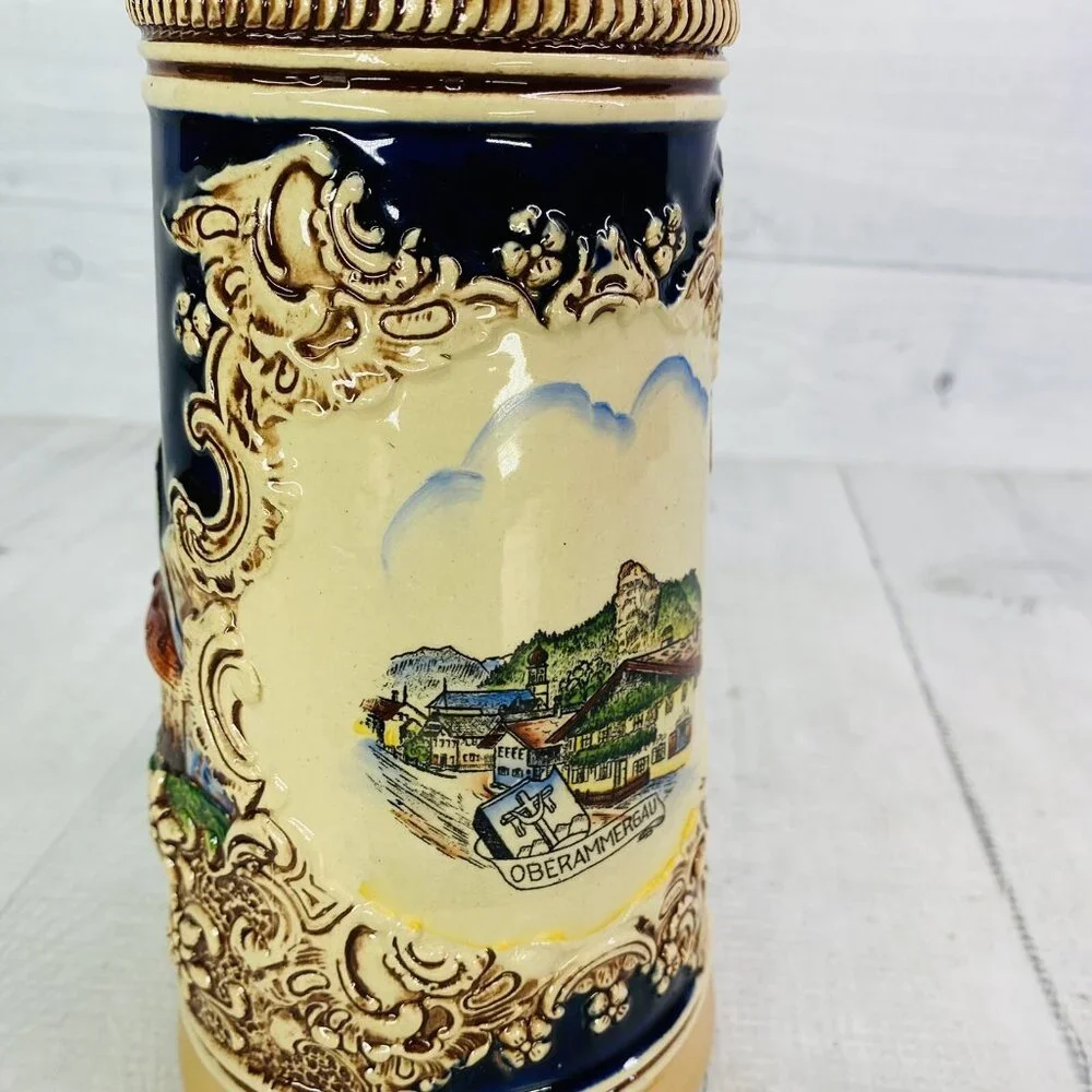 Vintage Original King Western Germany OBERAMMERGAU Handled Lidded 700 Beer Stein